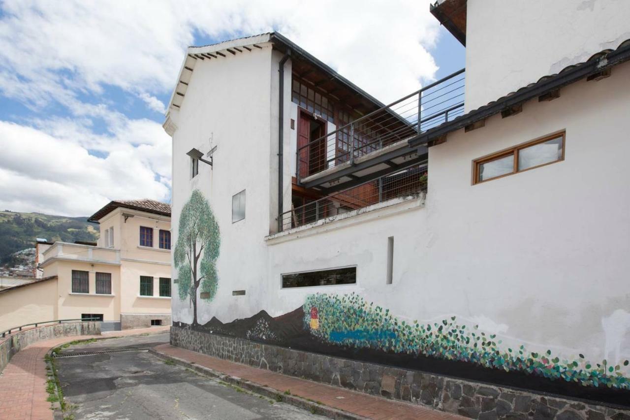 Casa Lunaloma - Boutique Apartments Quito Exterior photo