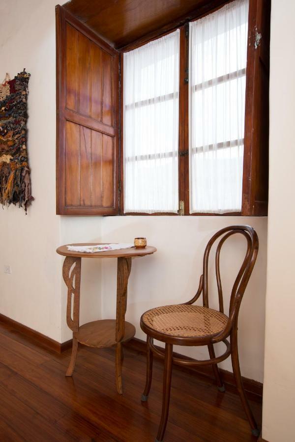 Casa Lunaloma - Boutique Apartments Quito Room photo